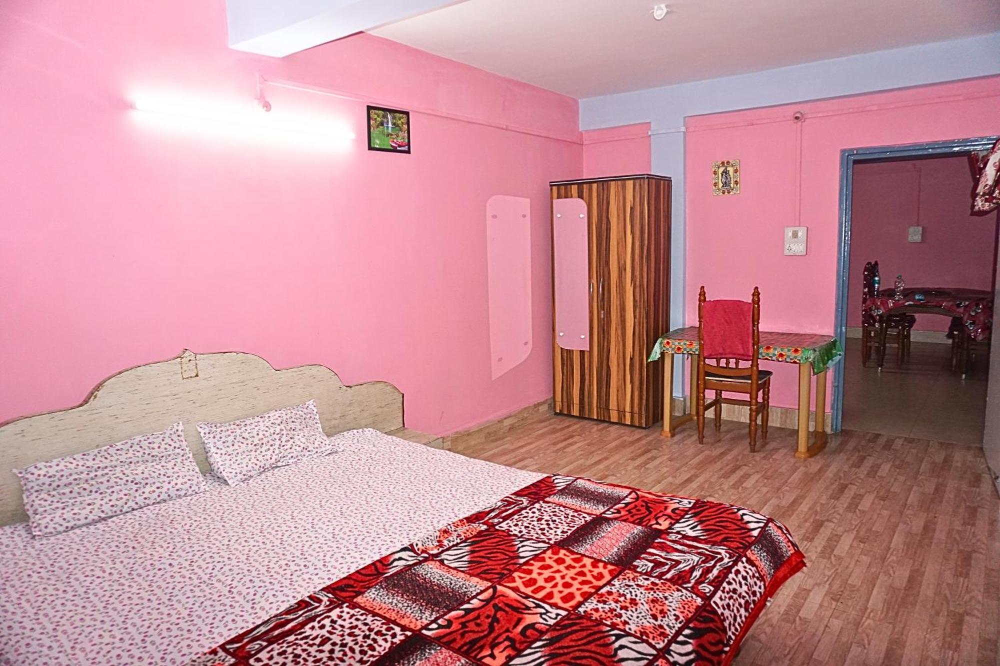 Taj Residency Holiday Homestay -Entire 1Bhk & 2Bhk Private Apartments -Call 767Ooo54Oo Jorhāt 外观 照片