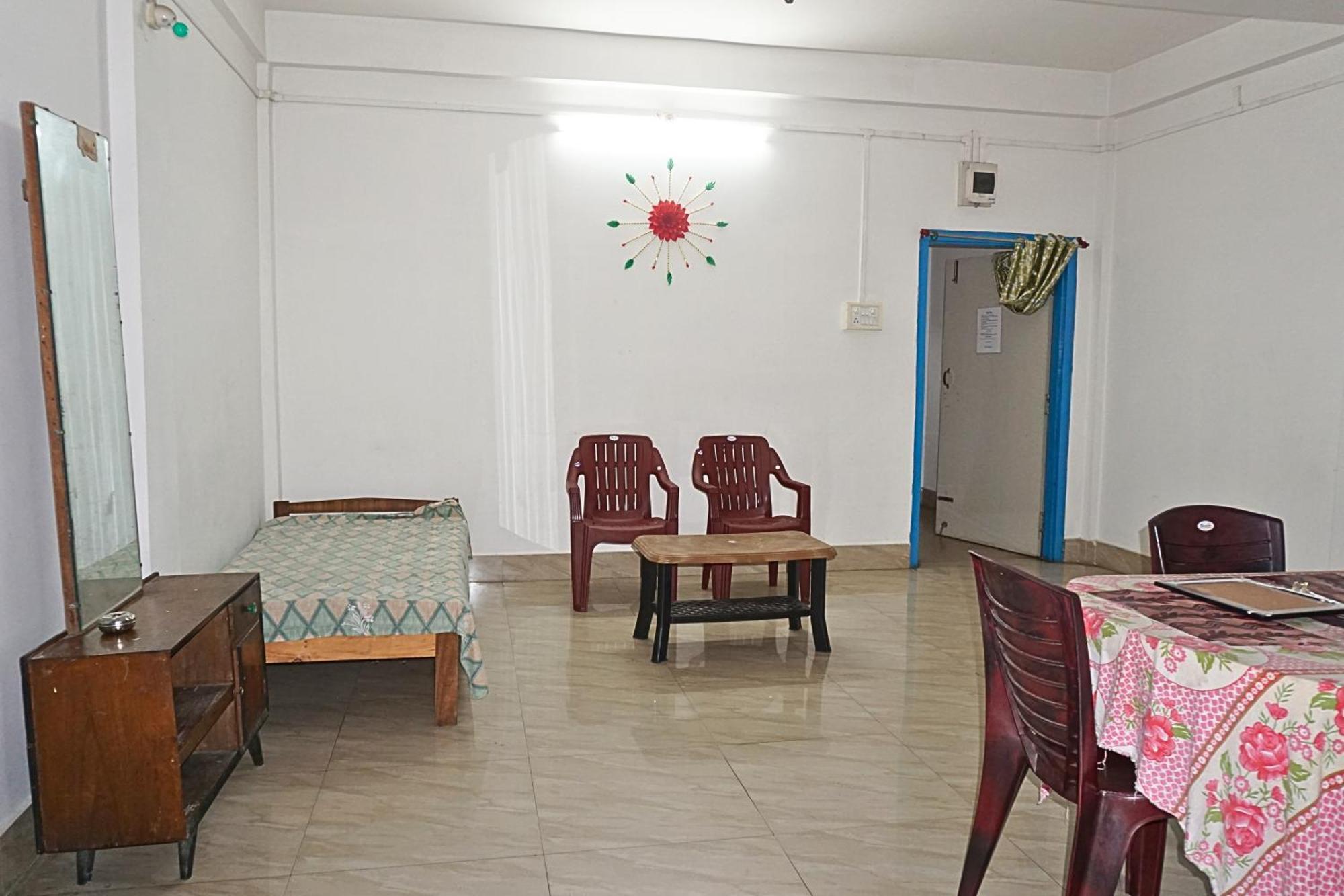 Taj Residency Holiday Homestay -Entire 1Bhk & 2Bhk Private Apartments -Call 767Ooo54Oo Jorhāt 客房 照片